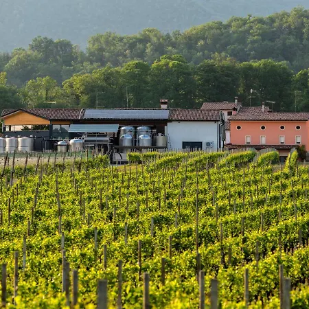 Alloggio per agriturismo Al Col *