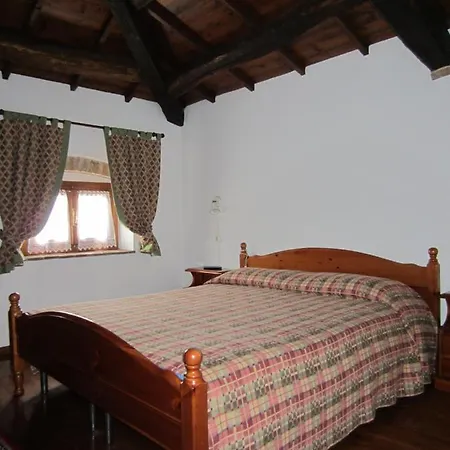 Al Col Alloggio per agriturismo *